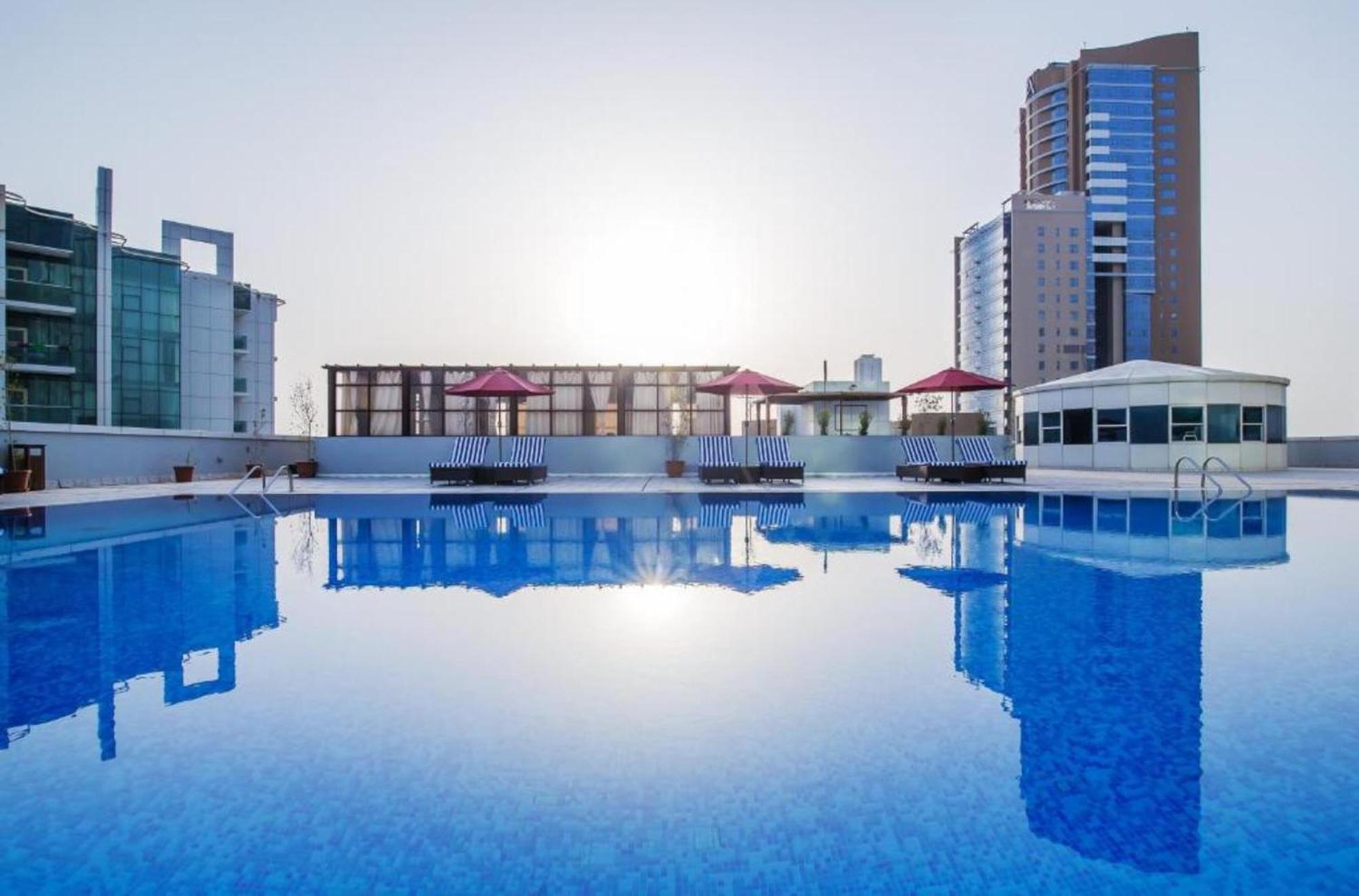 Concorde Hotel Near Exhibition Center By Palette Resorts ฟูไจราห์ ภายนอก รูปภาพ